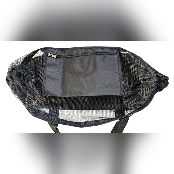 Black Mesh Beach Bag Tote.  New With Out Tags. - Picture 8 of 8
